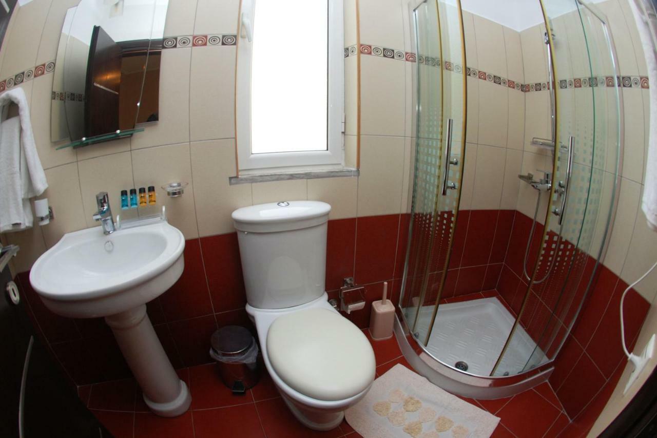 Hotel Ramo Saranda Eksteriør bilde