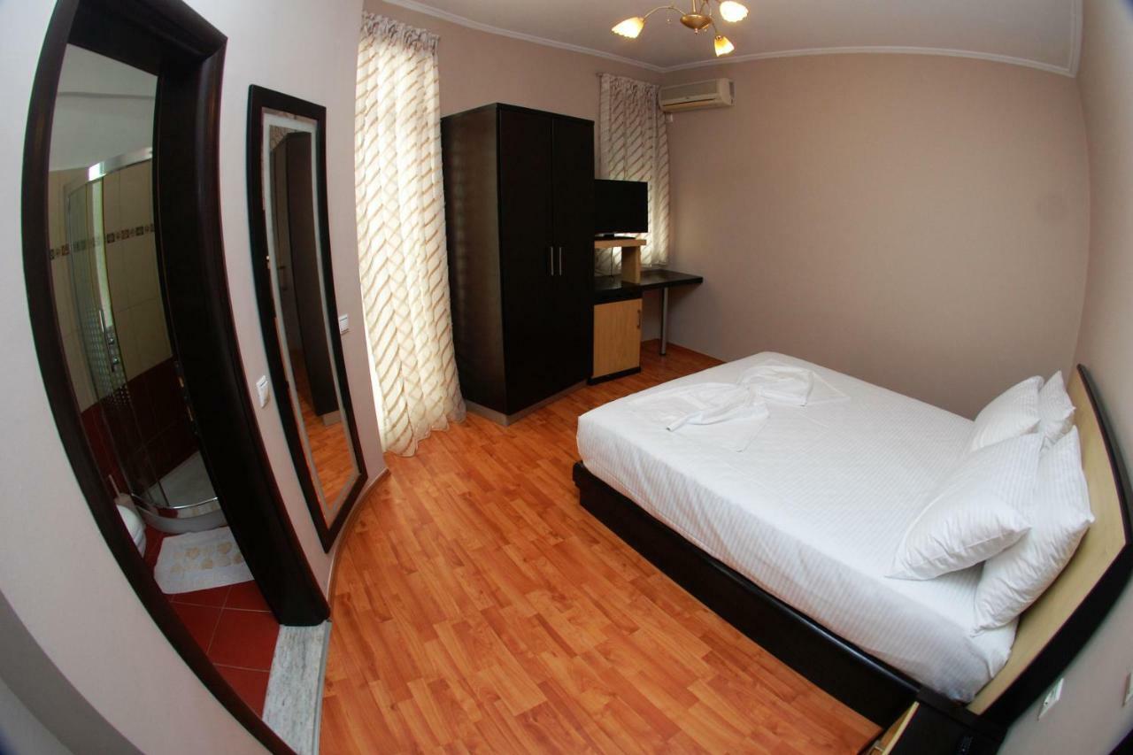 Hotel Ramo Saranda Eksteriør bilde