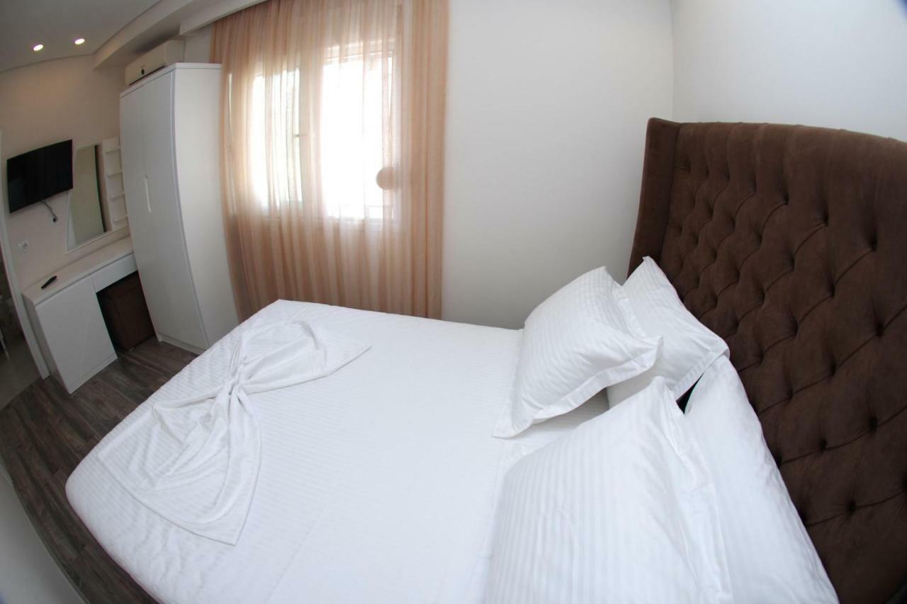 Hotel Ramo Saranda Eksteriør bilde